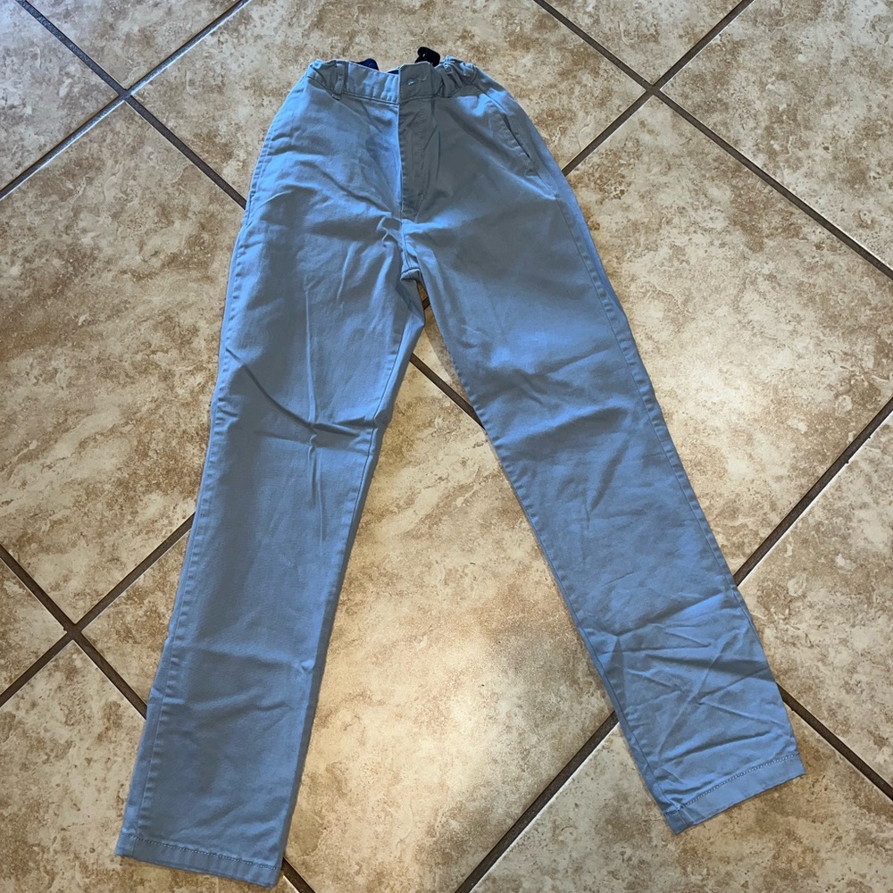 Children’s Place Boys Grey casual pants.